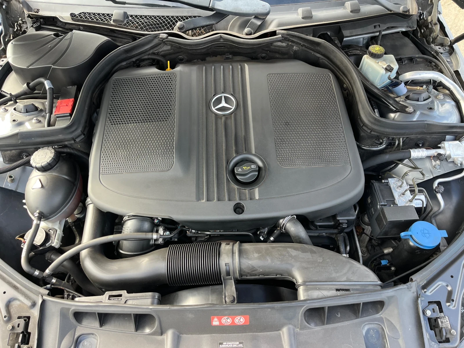 Mercedes-Benz C 220 CDI Avantgarde  - изображение 6