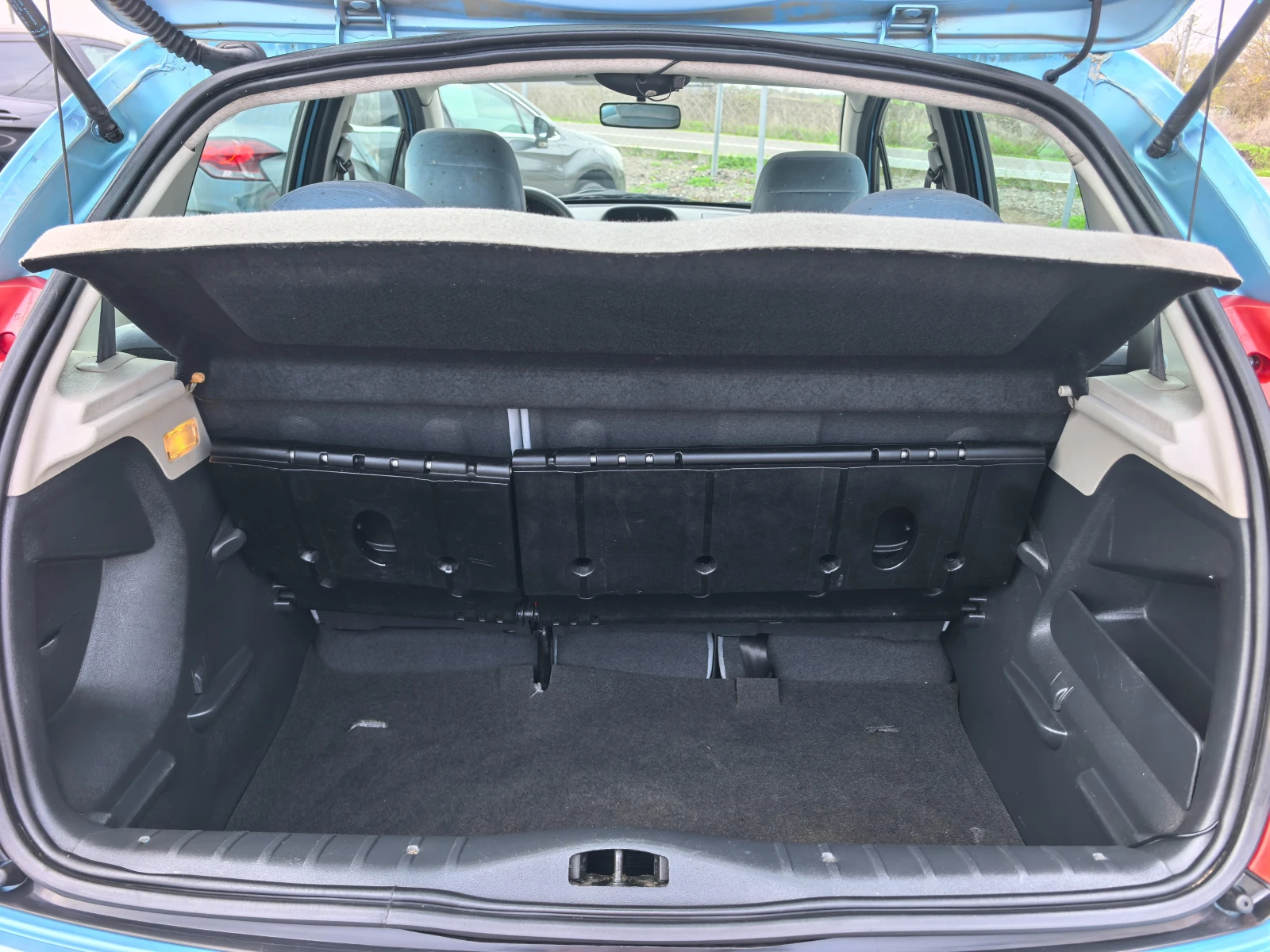 Citroen C3 1.4i | Mobile.bg   11