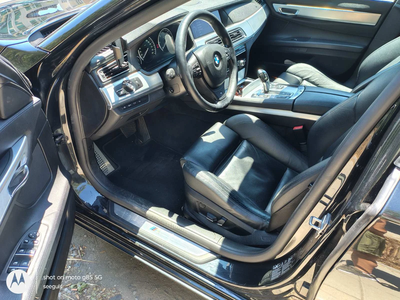 BMW 740  - изображение 8