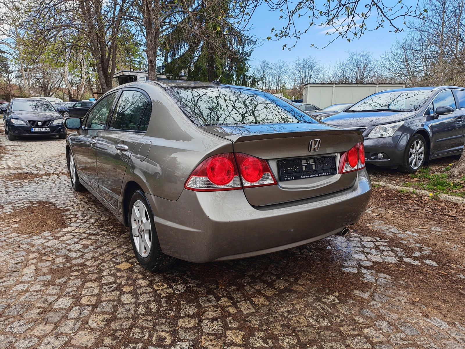 Honda Civic 1.4IMA-HYBRID, снимка 7 - Автомобили и джипове - 53123889