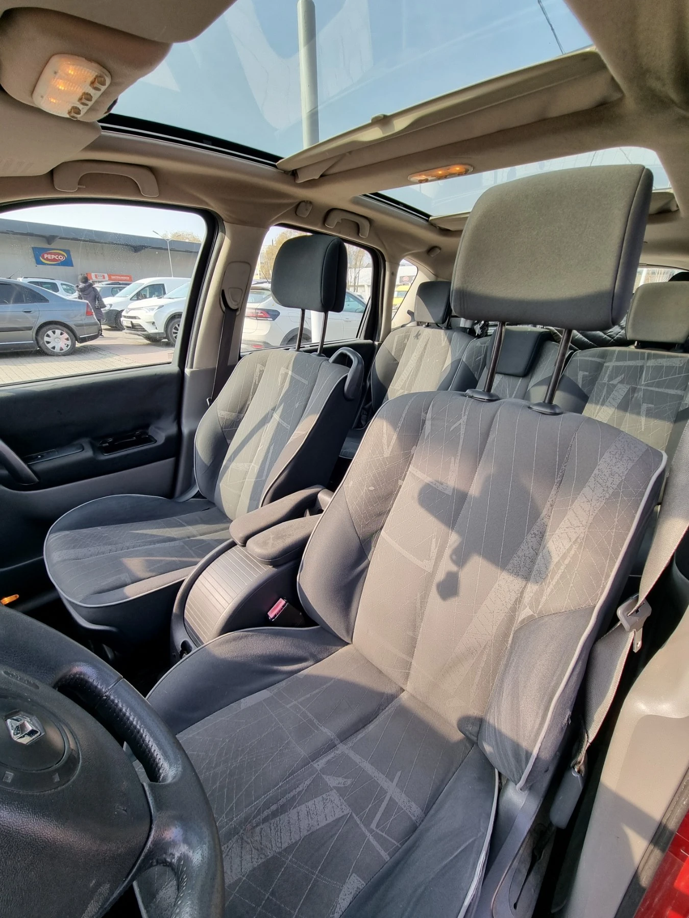 Renault Scenic, снимка 10 - Автомобили и джипове - 54420204