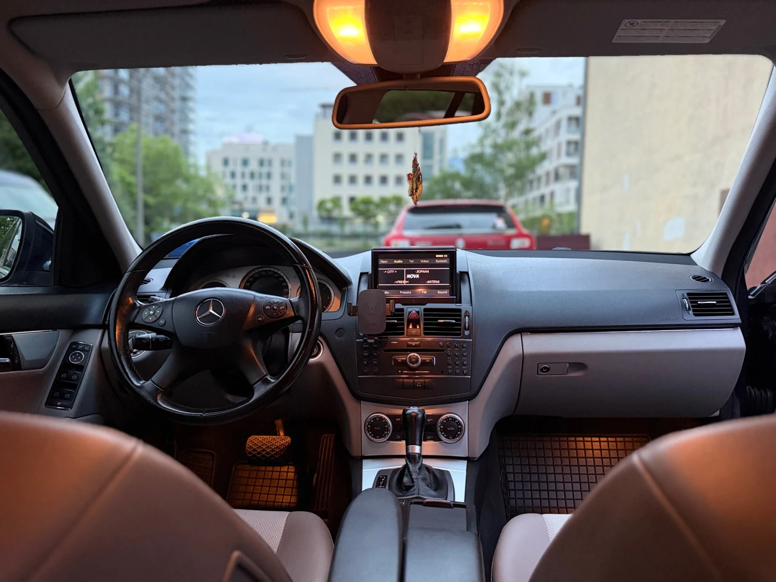Mercedes-Benz C 220 C220 Avangarde, снимка 4 - Автомобили и джипове - 54488830