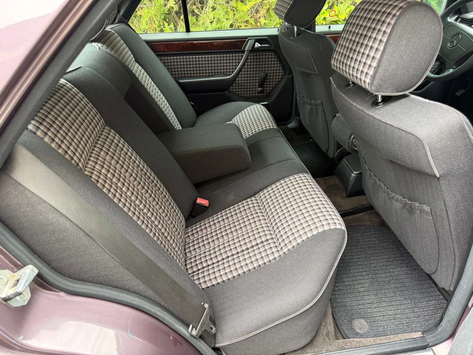 Mercedes-Benz 124 Е 280, снимка 5 - Автомобили и джипове - 54550787