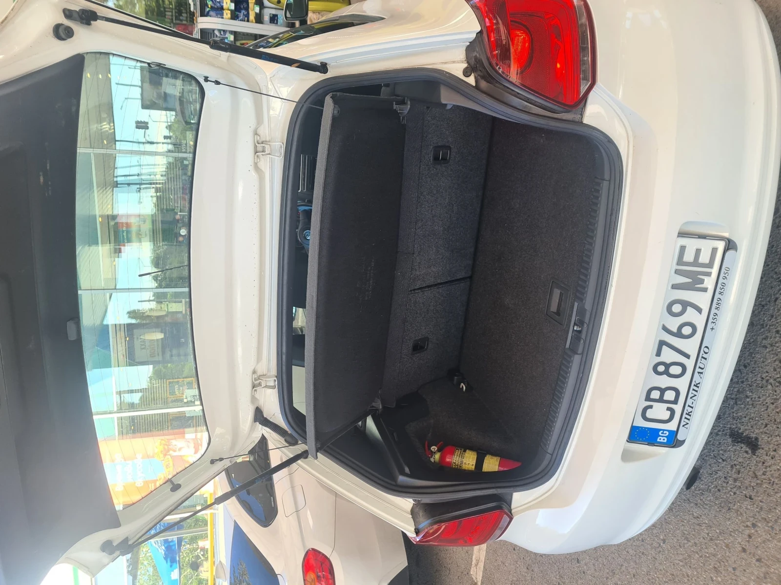 VW Polo Polo - gas, снимка 9 - Автомобили и джипове - 54554635