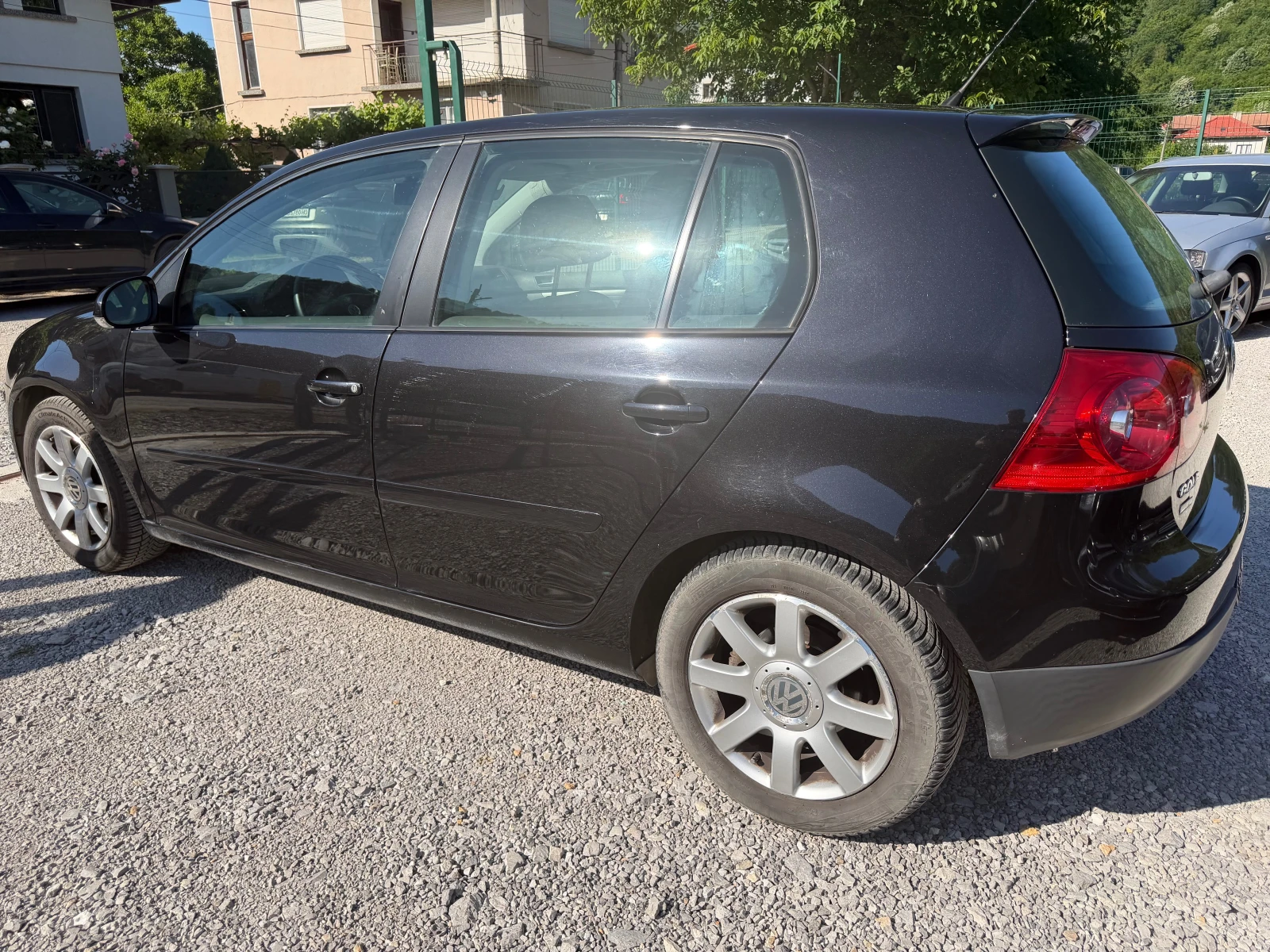 VW Golf 1.9ТDI 6 ck, снимка 5 - Автомобили и джипове - 54718545