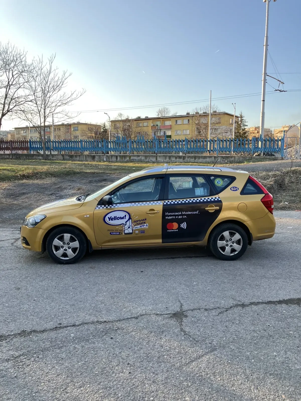 Kia Ceed 1.6, снимка 2 - Автомобили и джипове - 54814128