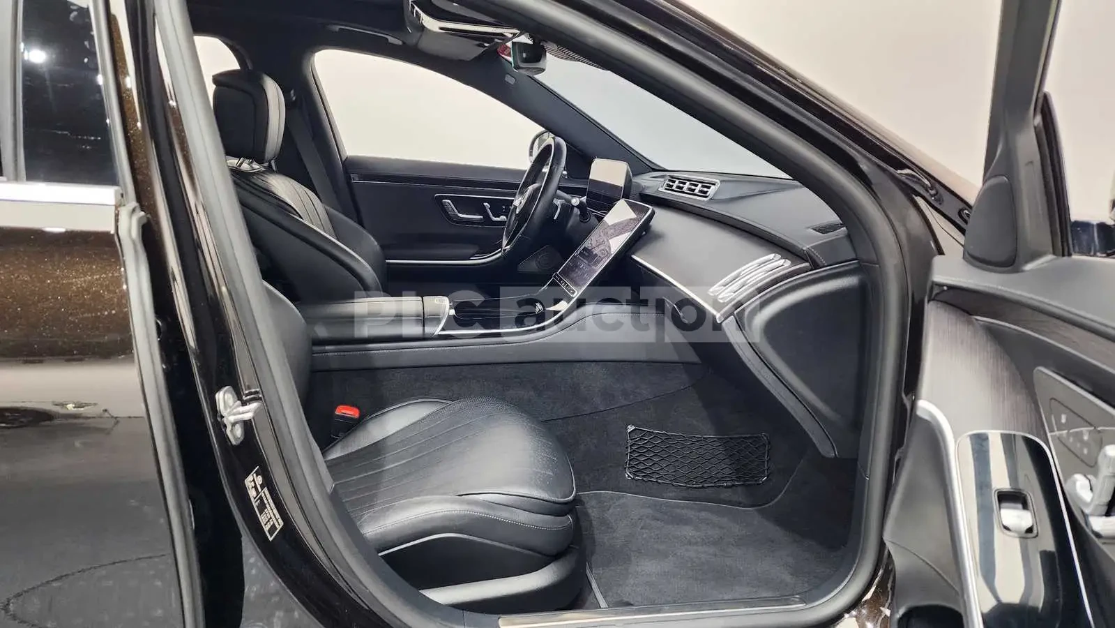 Mercedes-Benz S 350 ДИСТРОНИК * ОБДУХВАНЕ * HEAD-UP * BURMESTER, снимка 11 - Автомобили и джипове - 54997704