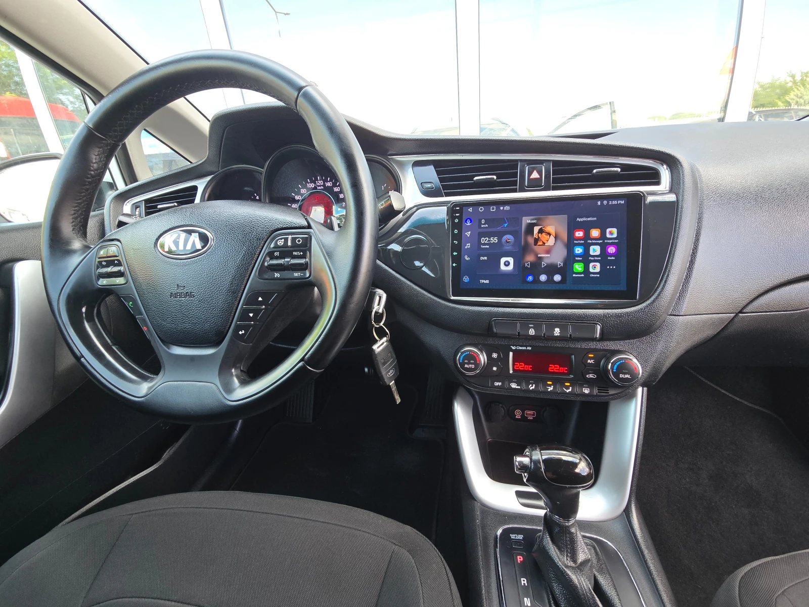 Kia Ceed 1.6CRDi!! Автоматик !!, снимка 12 - Автомобили и джипове - 55125553