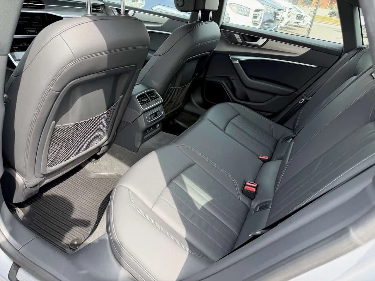 Audi A7 S-Line * Фиксирана цена до БГ * Един собственик * , снимка 13 - Автомобили и джипове - 55484770