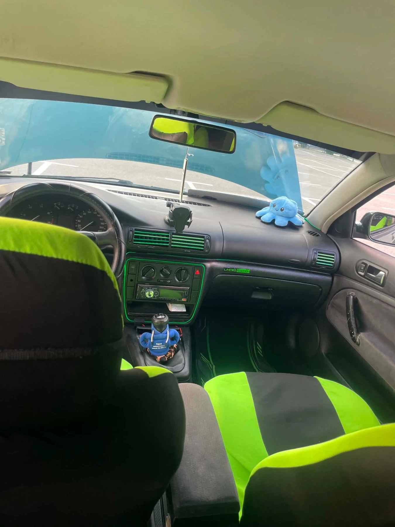 VW Passat, снимка 12 - Автомобили и джипове - 55585901