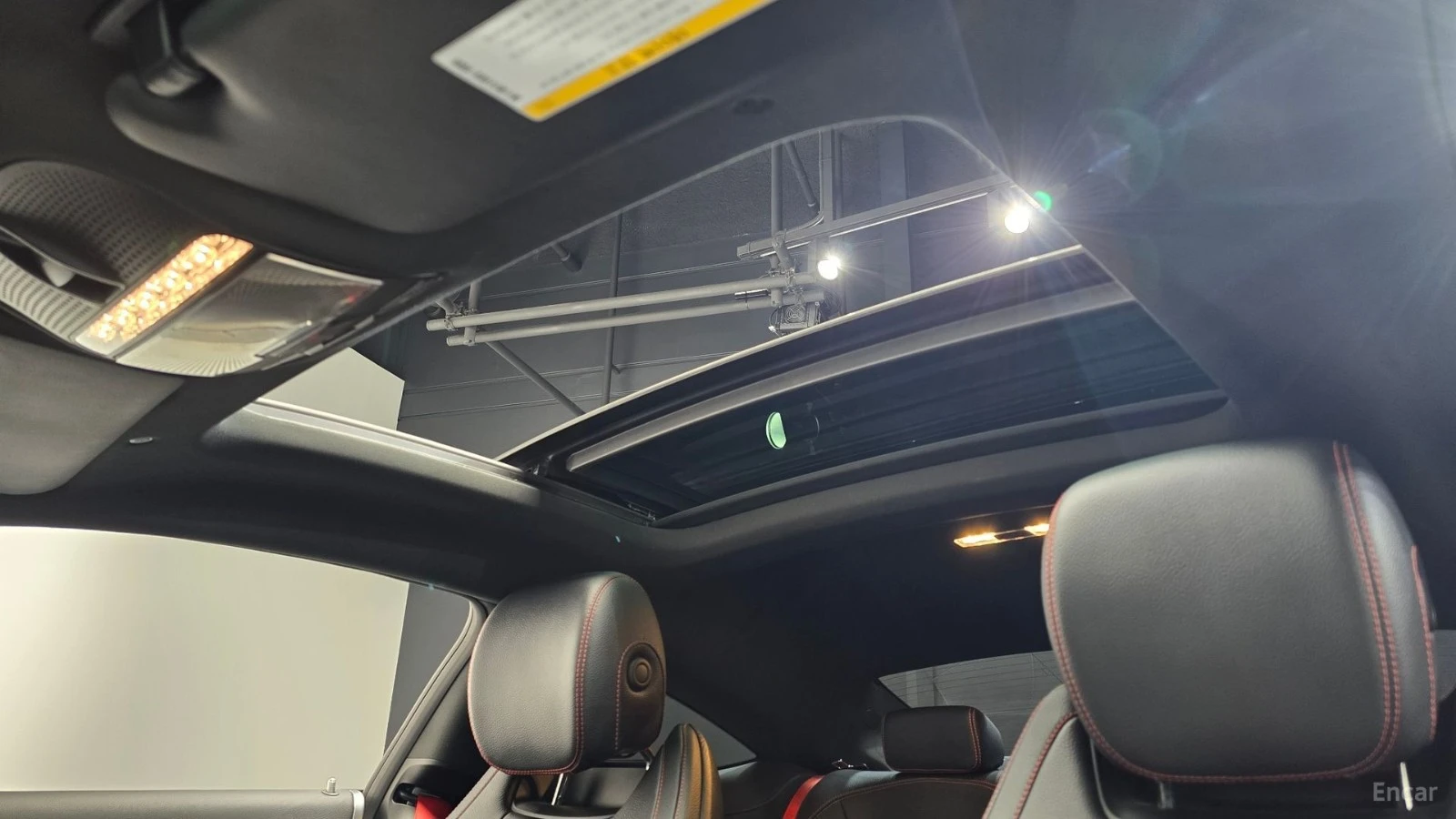 Mercedes-Benz C 43 AMG 4MATIC* HUD* 360* КОЖА* НАВИ* ПАНО, снимка 17 - Автомобили и джипове - 55680610