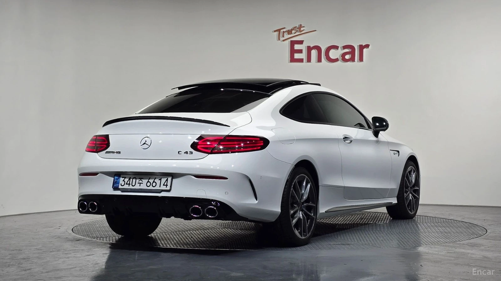 Mercedes-Benz C 43 AMG 4MATIC* HUD* 360* КОЖА* НАВИ* ПАНО, снимка 2 - Автомобили и джипове - 55680610