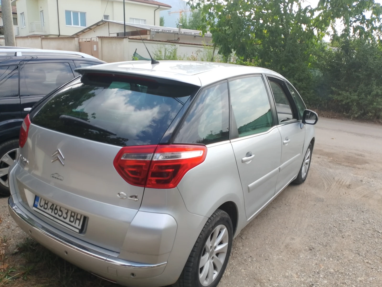 Citroen C4 Picasso, снимка 3 - Автомобили и джипове - 55825259