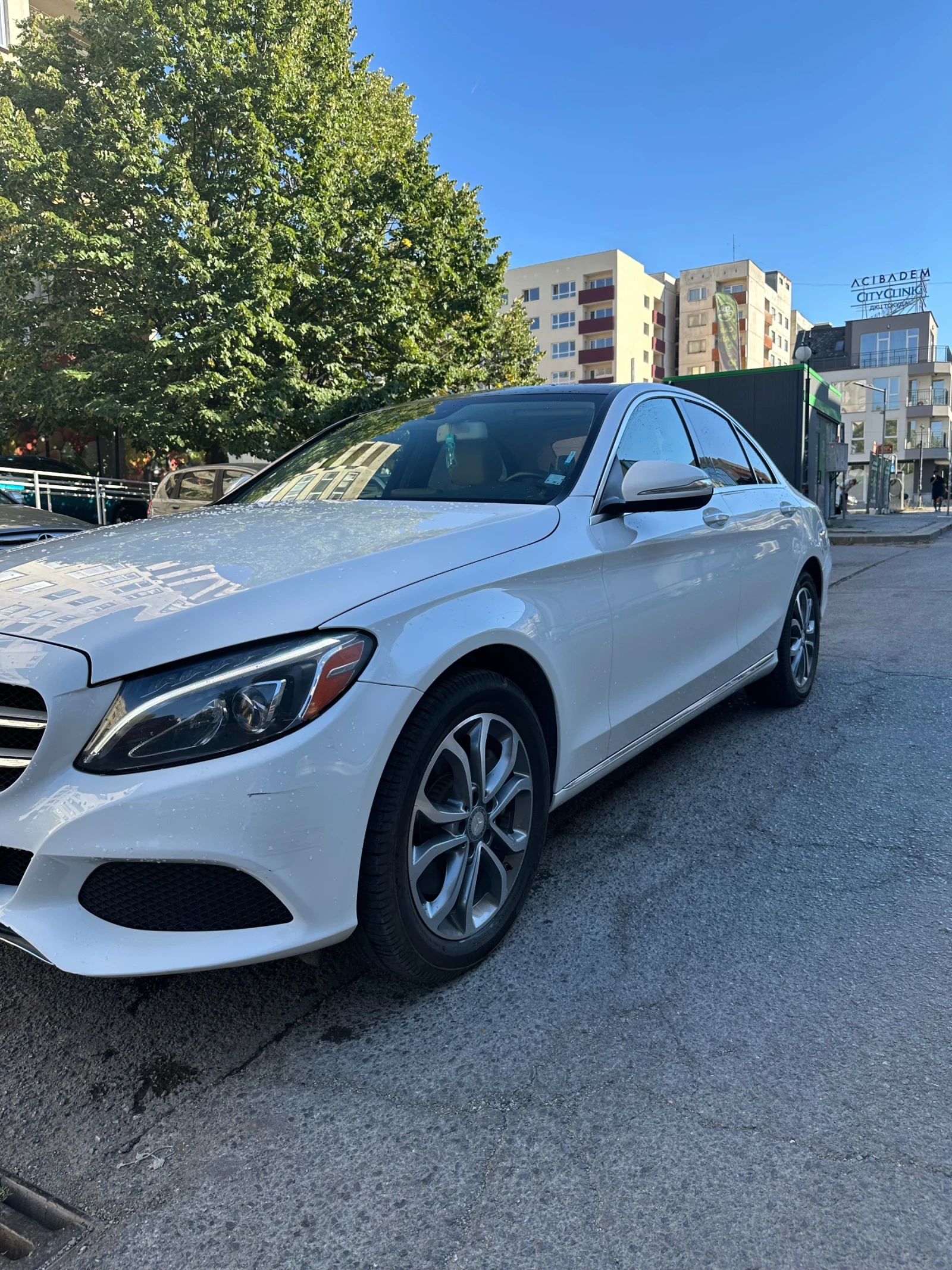 Mercedes-Benz C 300 4 матик, снимка 3 - Автомобили и джипове - 56020671