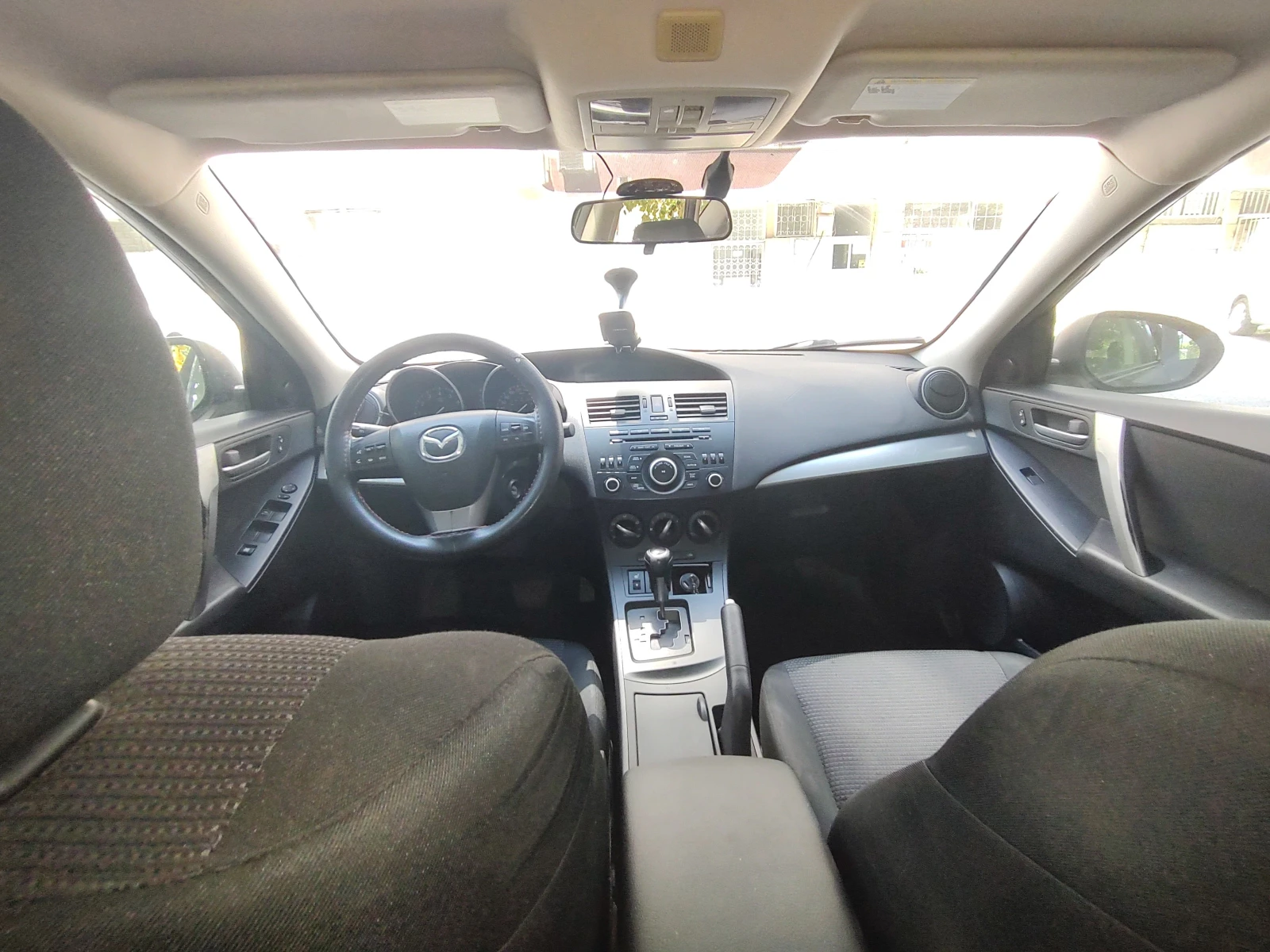 Mazda 3, снимка 5 - Автомобили и джипове - 56103119
