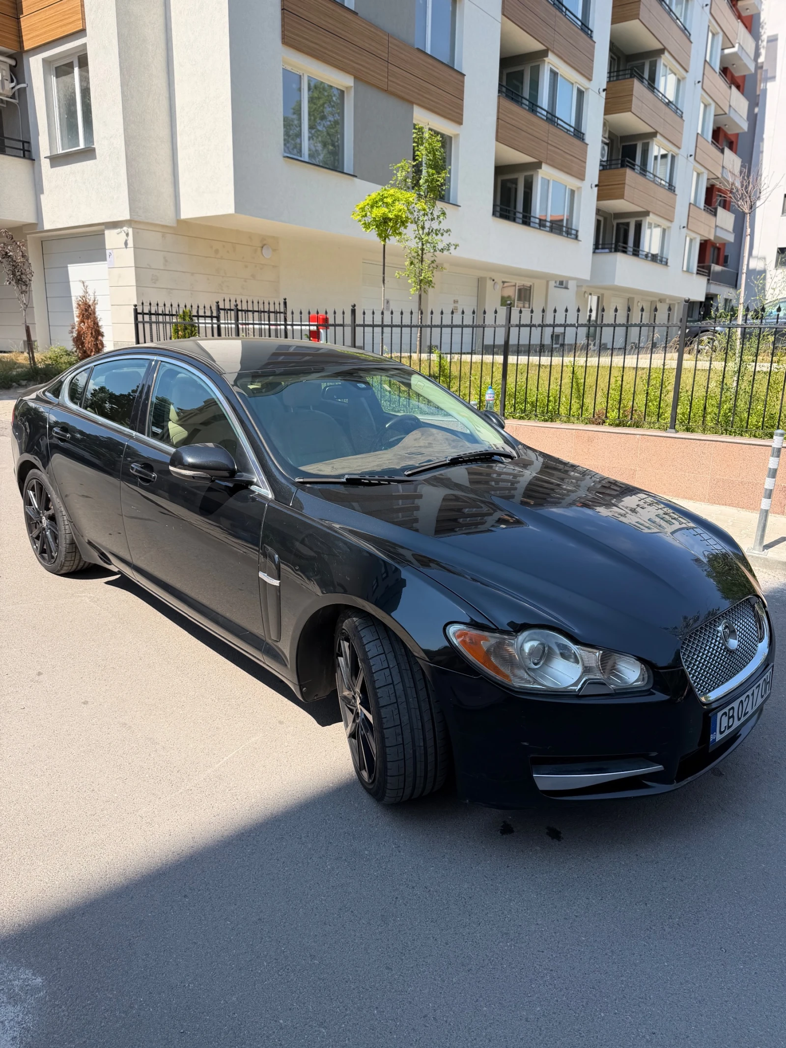 Jaguar Xf 3.0 Luxury, снимка 5 - Автомобили и джипове - 56194178