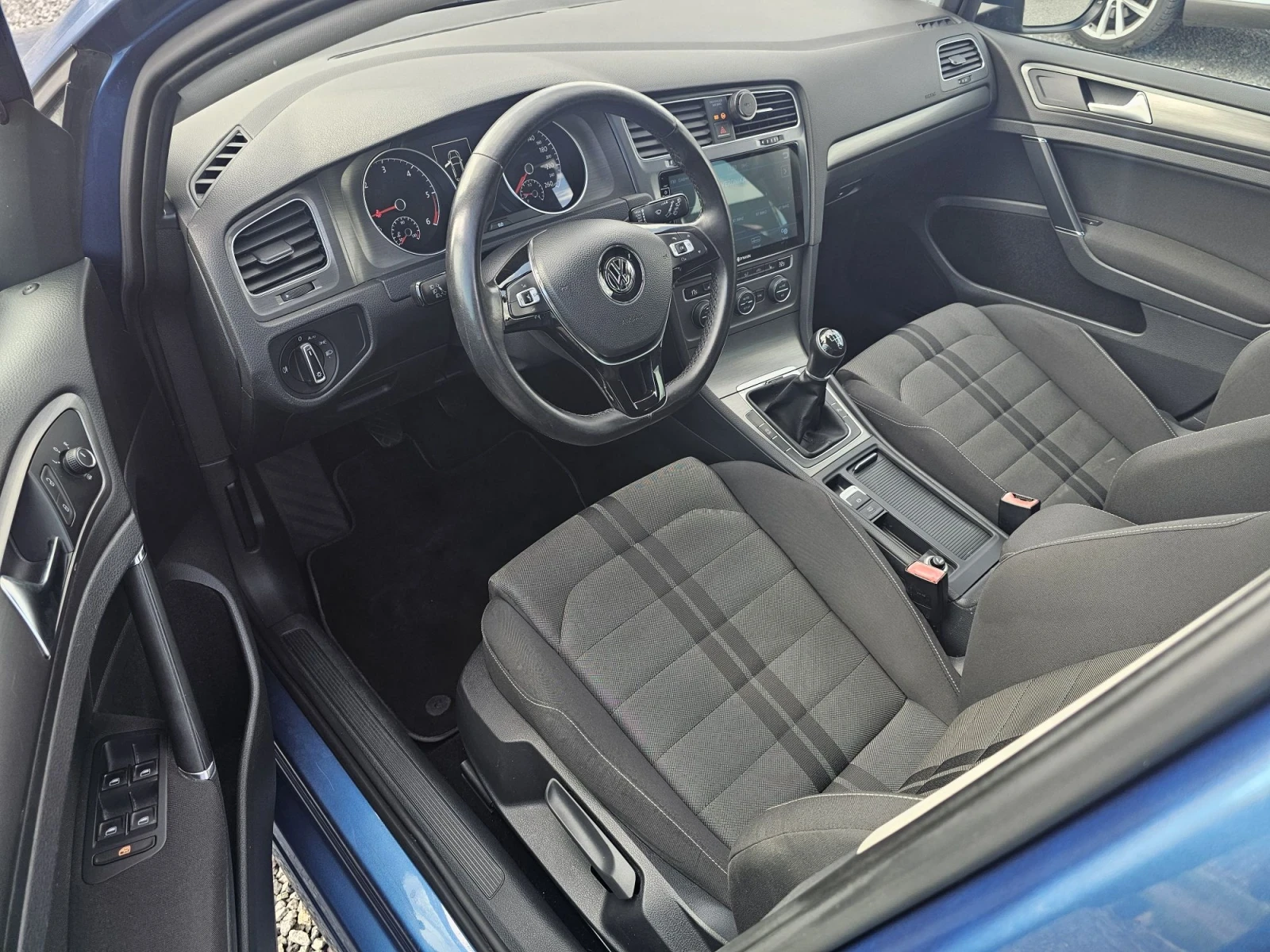 VW Golf 1.6TDI Bi-XENON!!! | Mobile.bg � ����������� 8