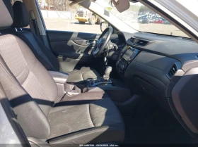Nissan Rogue 2.5l Sv Intelligent Awd, снимка 5
