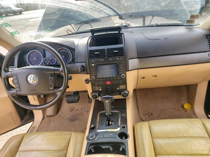 VW Touareg 3.0tdi 2-броя, снимка 7 - Автомобили и джипове - 49135764