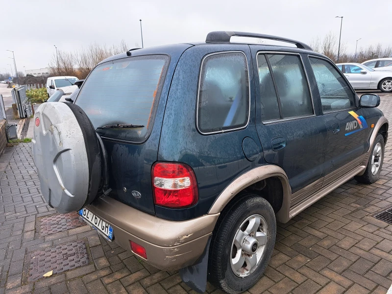 Kia Sportage 2.0i 4WD 118p.s 110х.км, снимка 4 - Автомобили и джипове - 49321971