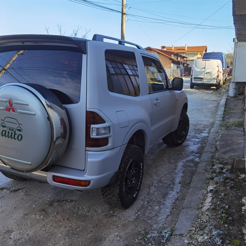 Mitsubishi Pajero 2.5TDI, снимка 2 - Автомобили и джипове - 52813782