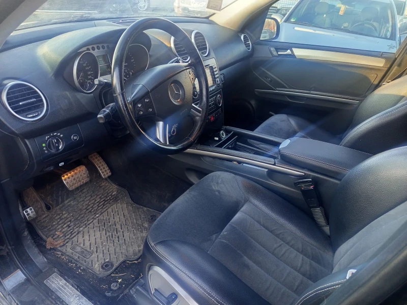 Mercedes-Benz ML 320 CDI, снимка 6 - Автомобили и джипове - 52816214