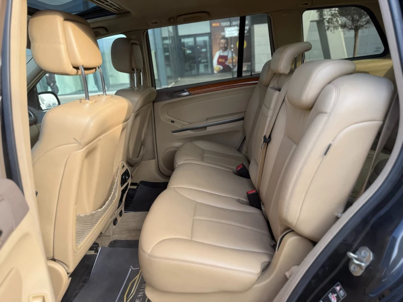 Mercedes-Benz GL 450 6 МЕСЕЦА ГАРАНЦИЯ/340к.с Газов Инжекцион, снимка 9 - Автомобили и джипове - 52857351