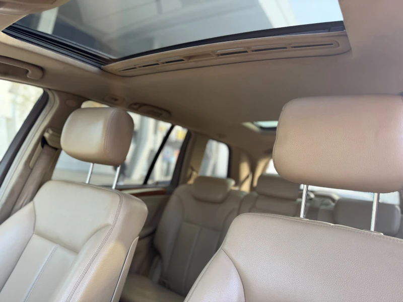 Mercedes-Benz GL 450 6 МЕСЕЦА ГАРАНЦИЯ/340к.с Газов Инжекцион, снимка 8 - Автомобили и джипове - 52857351