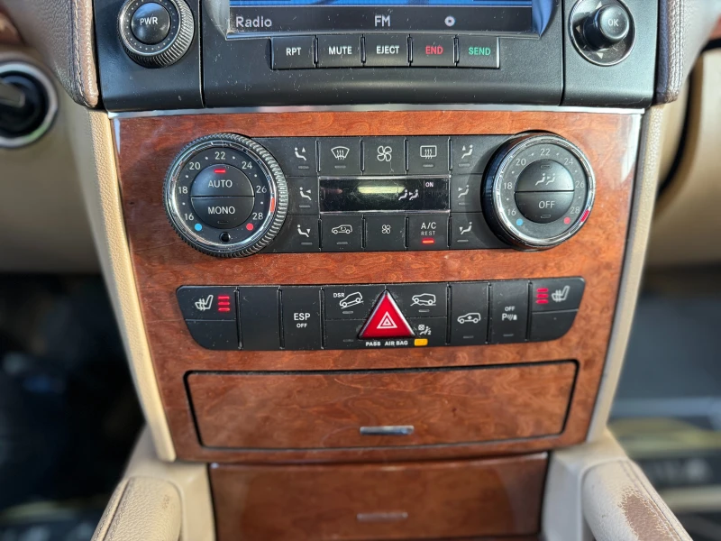 Mercedes-Benz GL 450 6 МЕСЕЦА ГАРАНЦИЯ/340к.с Газов Инжекцион, снимка 13 - Автомобили и джипове - 52857351