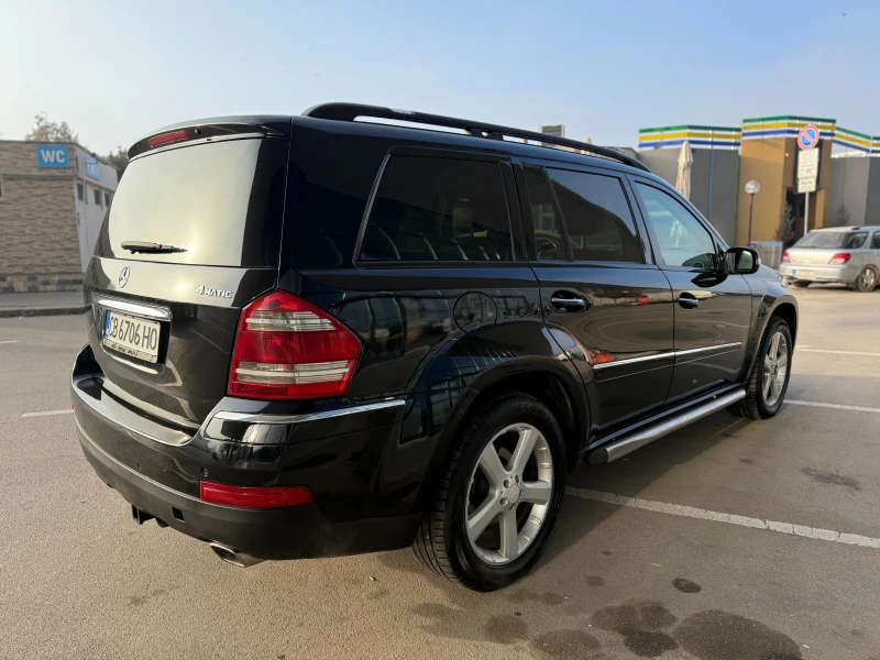 Mercedes-Benz GL 450 6 МЕСЕЦА ГАРАНЦИЯ/340к.с Газов Инжекцион, снимка 4 - Автомобили и джипове - 52857351