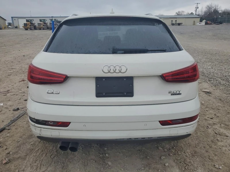 Audi Q3, снимка 6 - Автомобили и джипове - 53262317