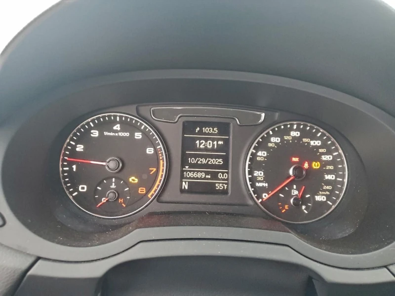 Audi Q3, снимка 9 - Автомобили и джипове - 53262317