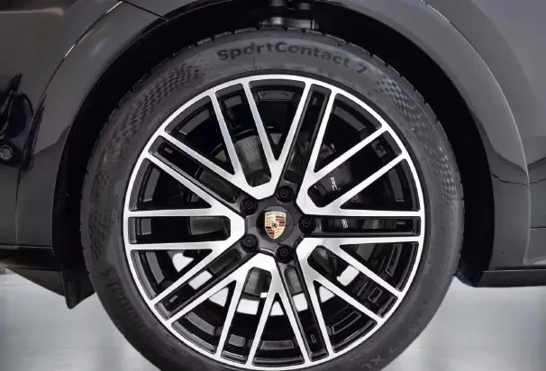Porsche Cayenne Coupe = SportDesign = Гаранция, снимка 6 - Автомобили и джипове - 55085879