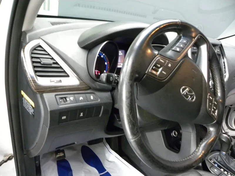Hyundai Santa fe 2.0 CRDi 4WD - САМО 30% АВАНС, снимка 12 - Автомобили и джипове - 56159048