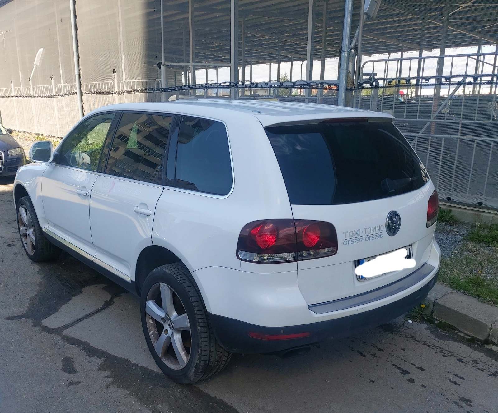 VW Touareg 3.0tdi 2-броя - изображение 4