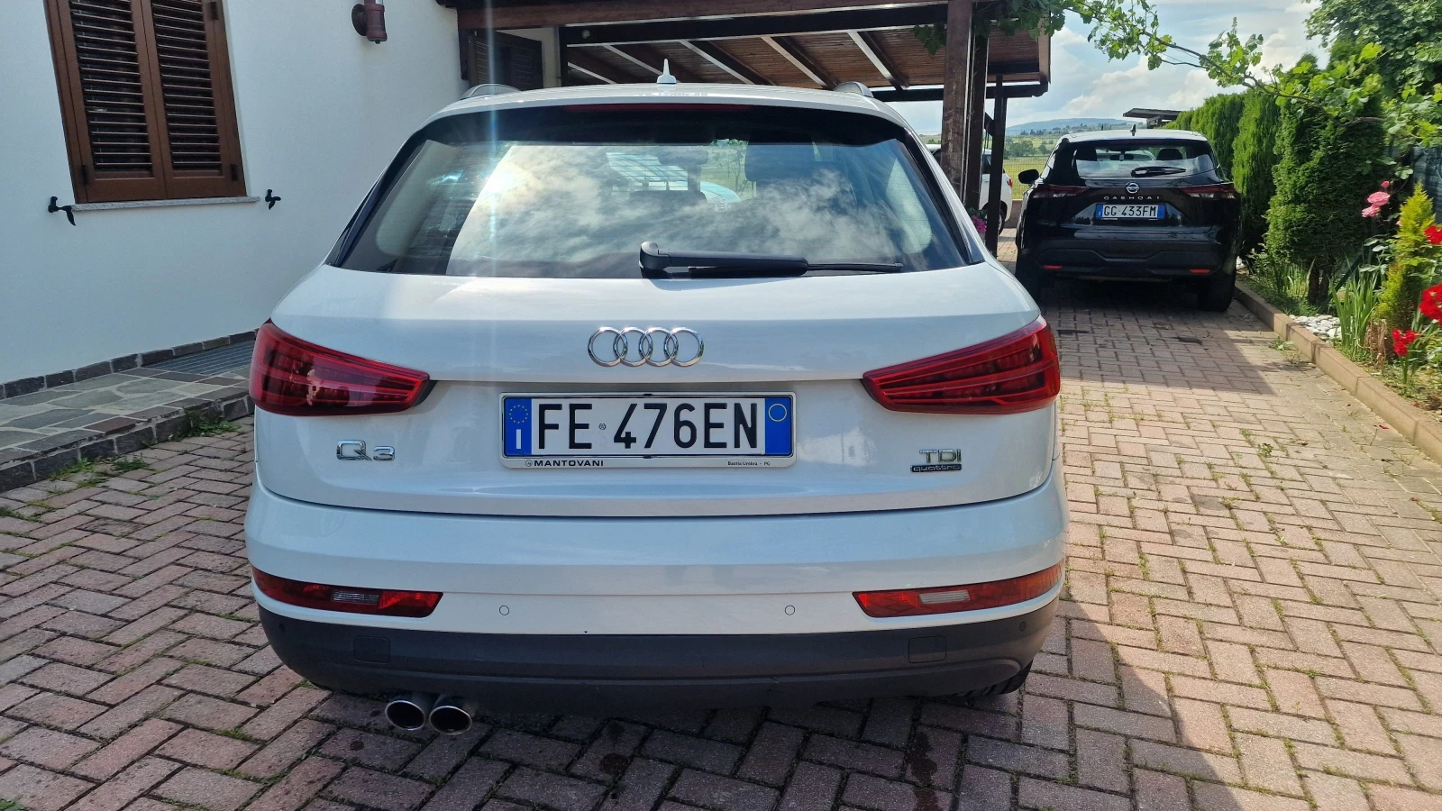 Audi Q3 2.0TDI QUATRO  - изображение 5
