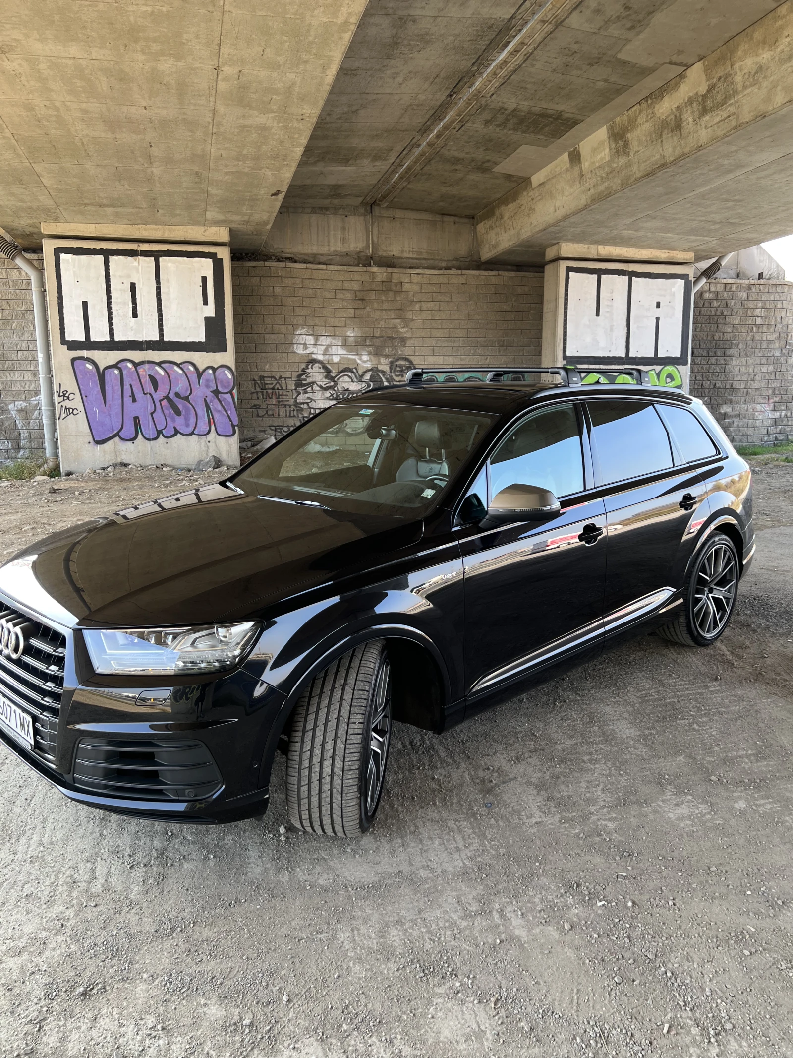 Audi SQ7 4.0 TDI V8 - изображение 4