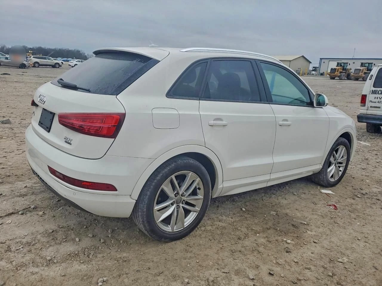 Audi Q3  - изображение 3