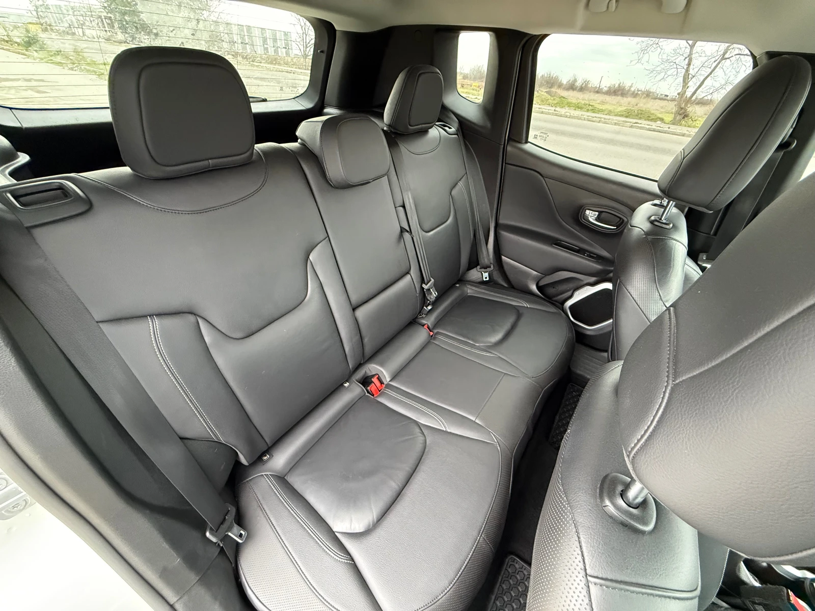 Jeep Renegade 4x4 LIMITED ��������� | Mobile.bg � ����������� 12