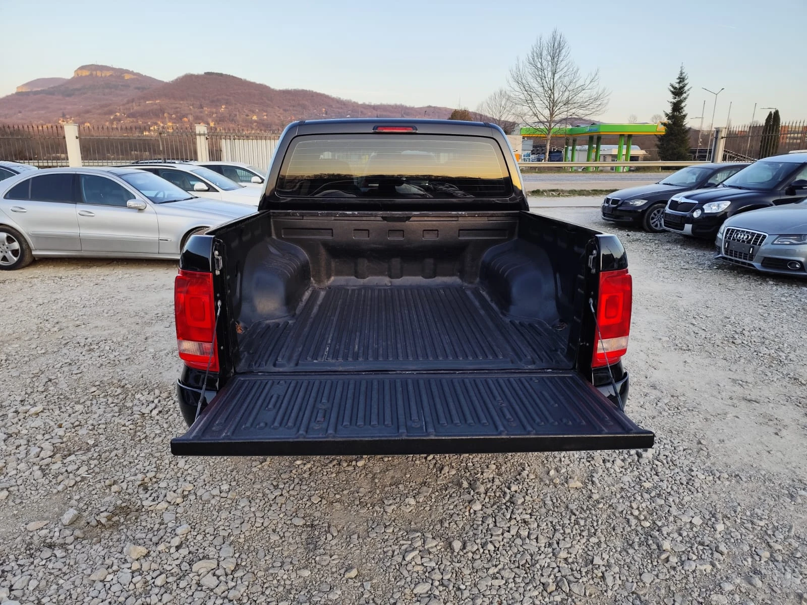 VW Amarok 2.0 дизел 4х4 Италия, снимка 7 - Автомобили и джипове - 53836876