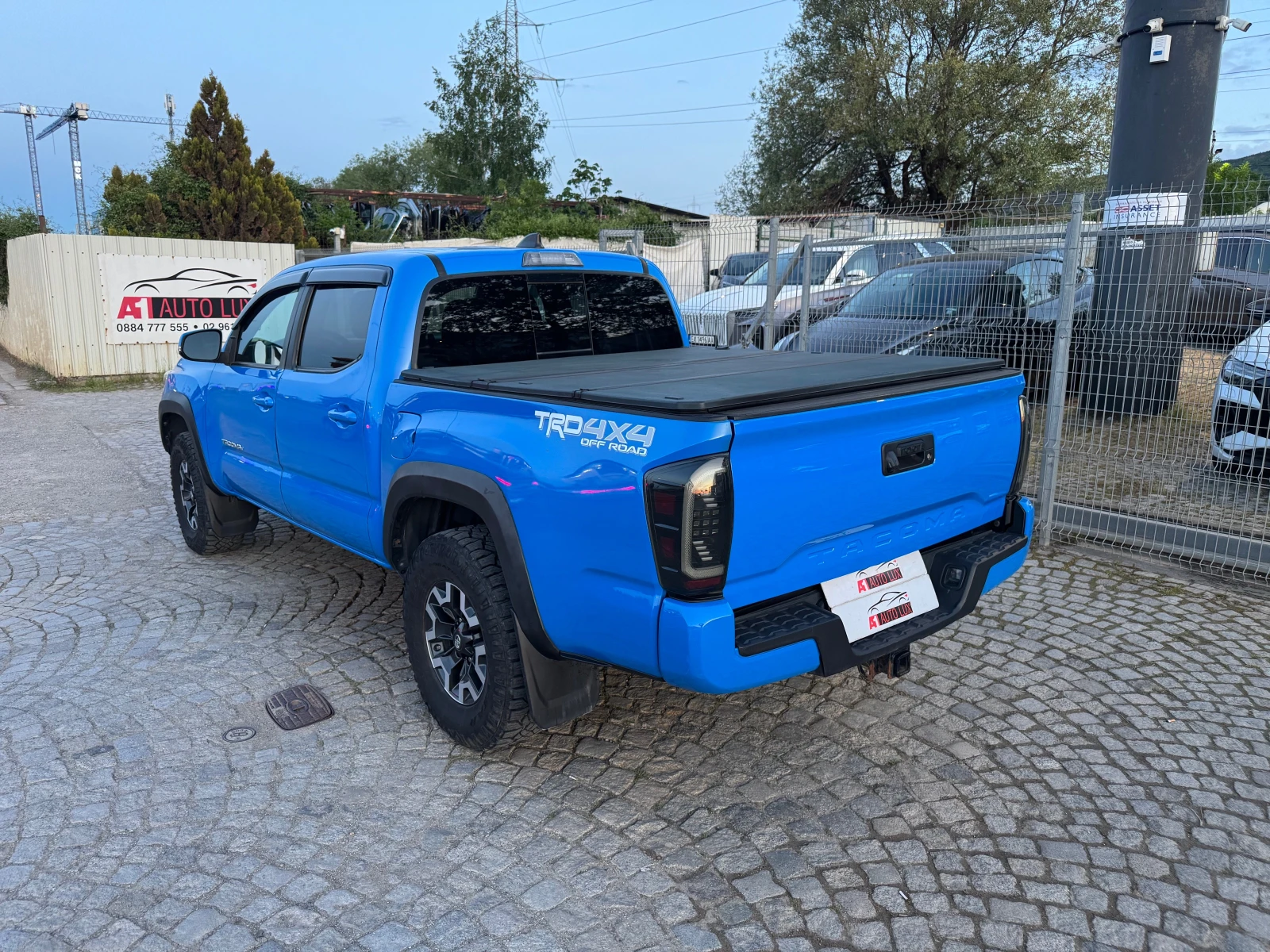 Toyota Tacoma TRD OFFROAD, снимка 6 - Автомобили и джипове - 54620969