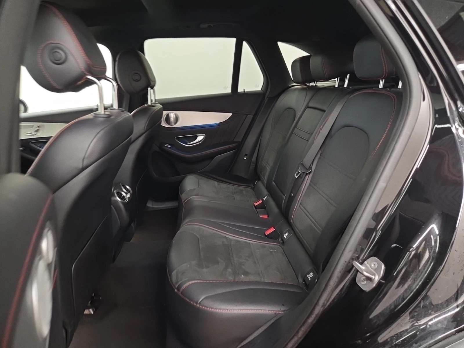 Mercedes-Benz GLC 43 AMG 4MATIC AMG , снимка 17 - Автомобили и джипове - 54757075