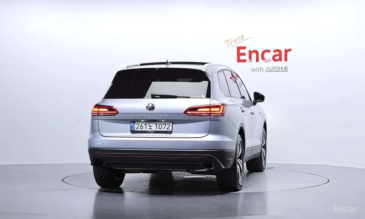 VW Touareg 3.0 TDI 286hp Premium , снимка 4 - Автомобили и джипове - 55654568