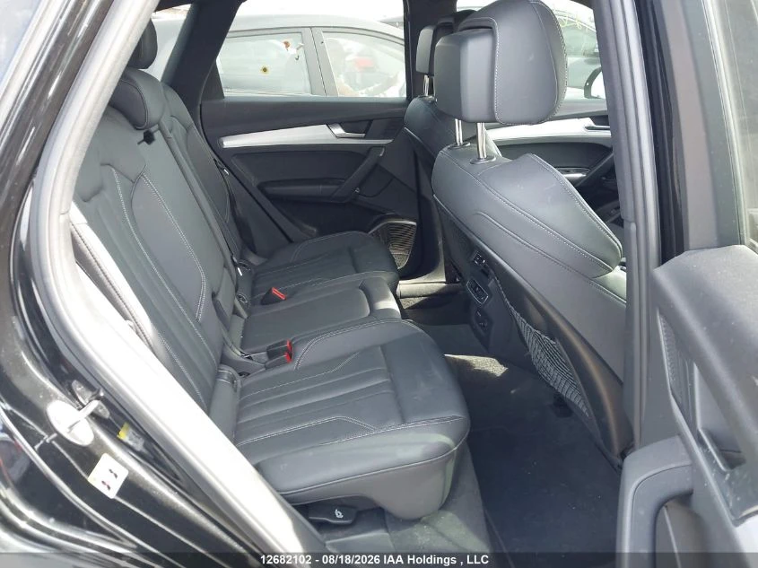 Audi Q3 TECHNIK, снимка 11 - Автомобили и джипове - 55801464