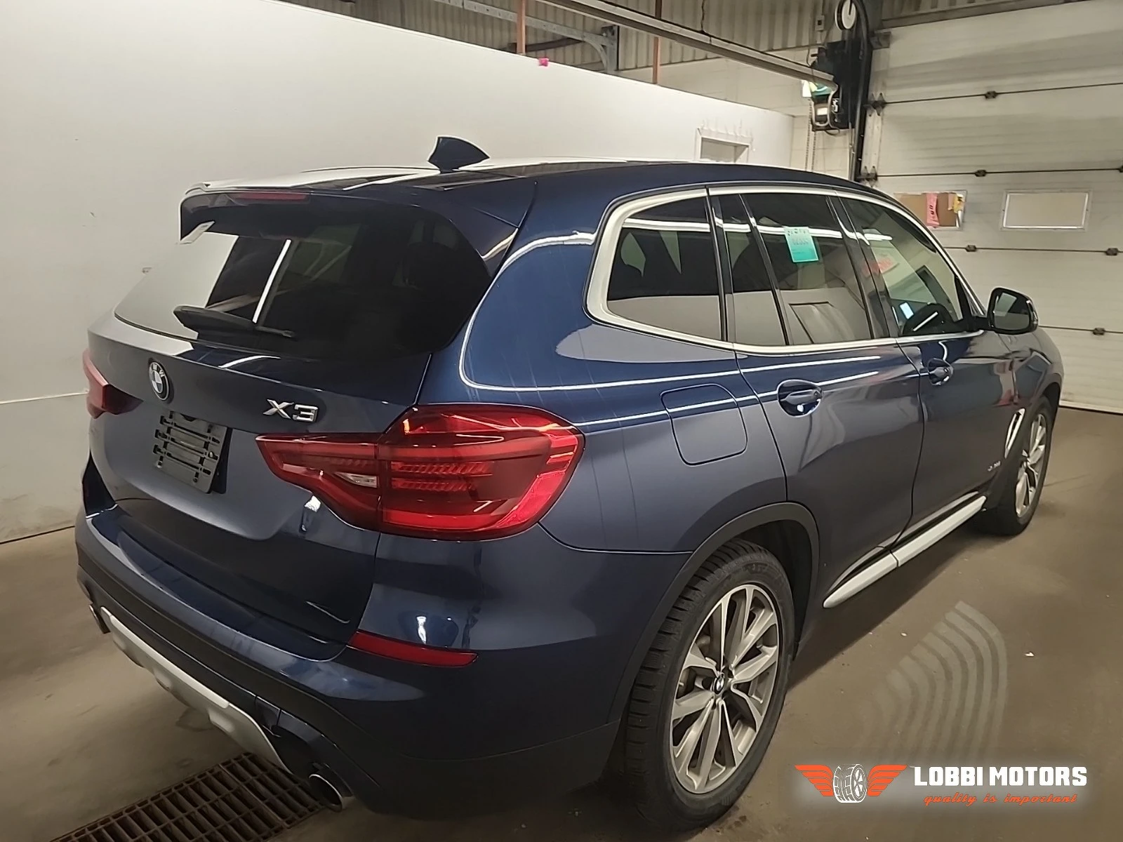 BMW X3, снимка 3 - Автомобили и джипове - 56069567