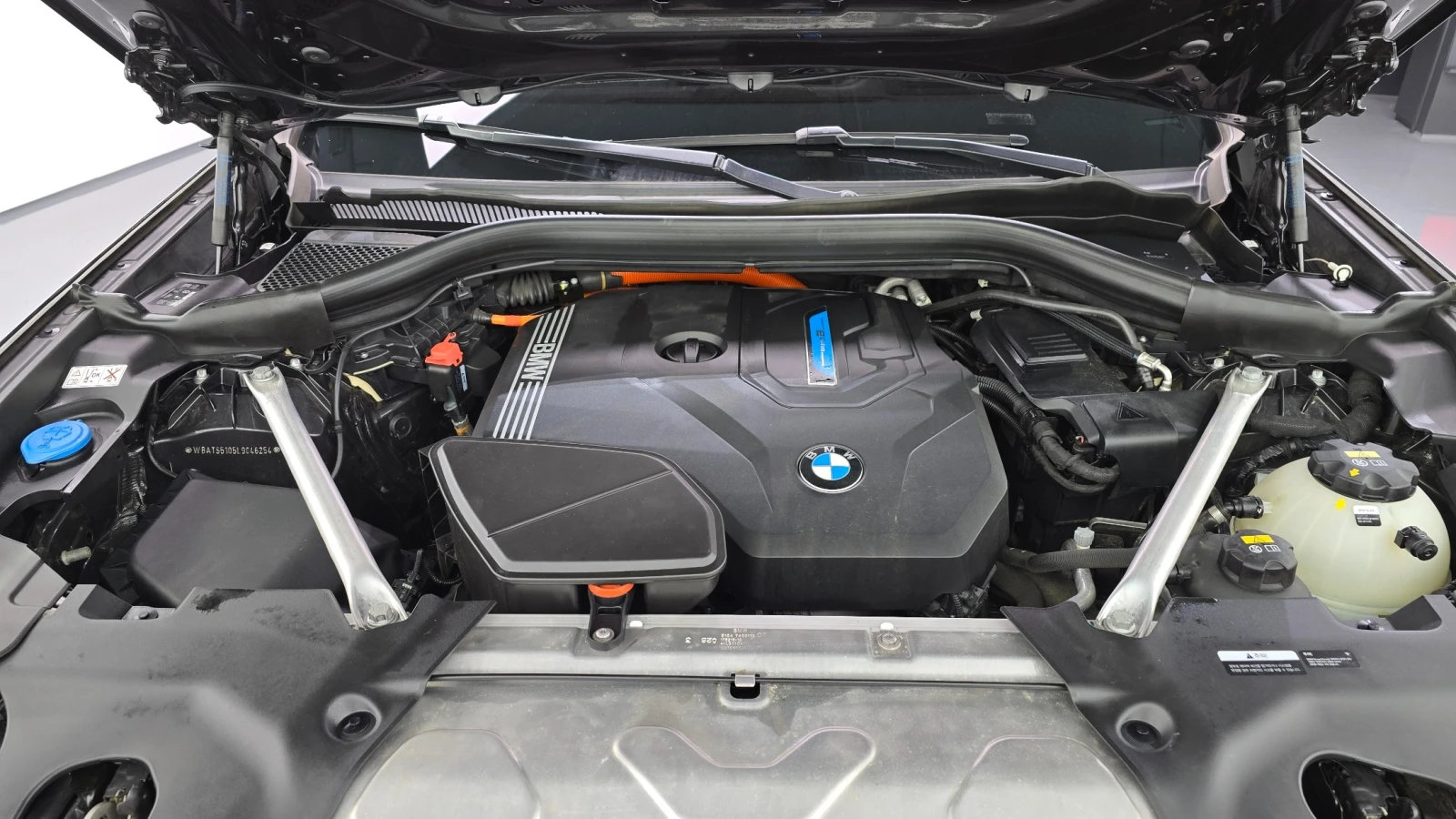 BMW X3 30e xDrive M-Sport, снимка 5 - Автомобили и джипове - 56309516
