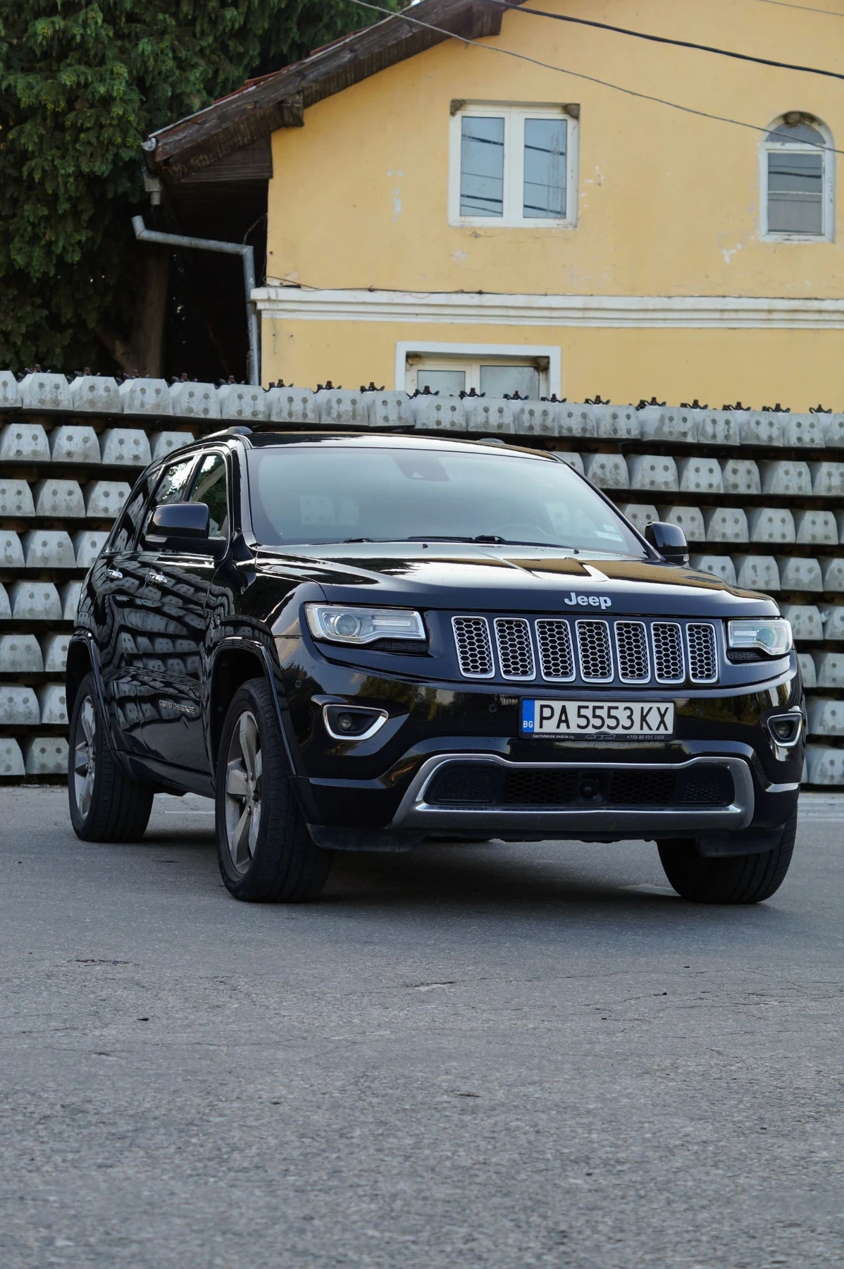 Jeep Grand cherokee 3.0 Overland, снимка 3 - Автомобили и джипове - 56428297