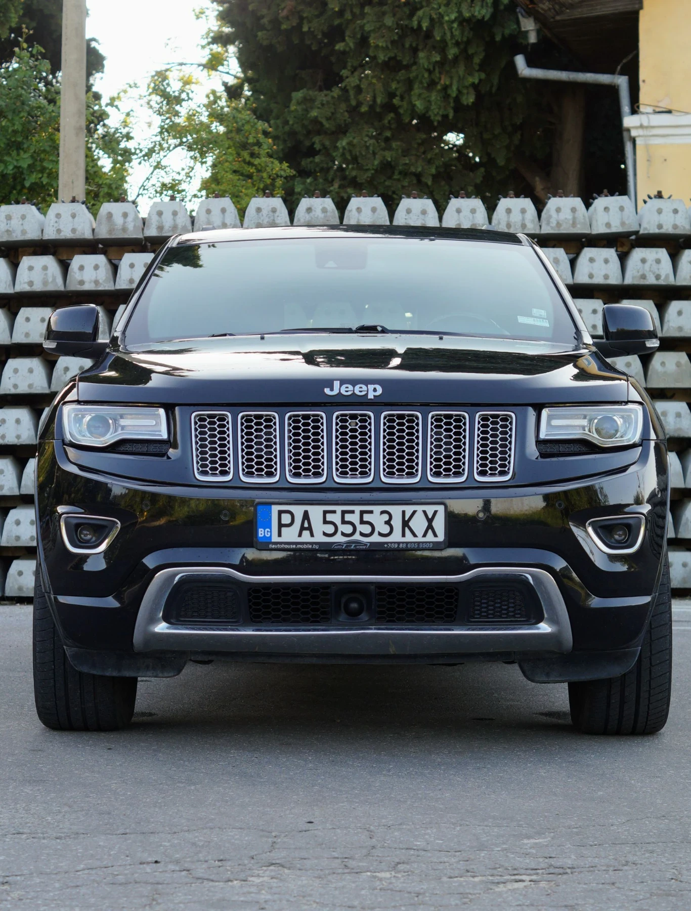 Jeep Grand cherokee 3.0 Overland, снимка 2 - Автомобили и джипове - 56428297