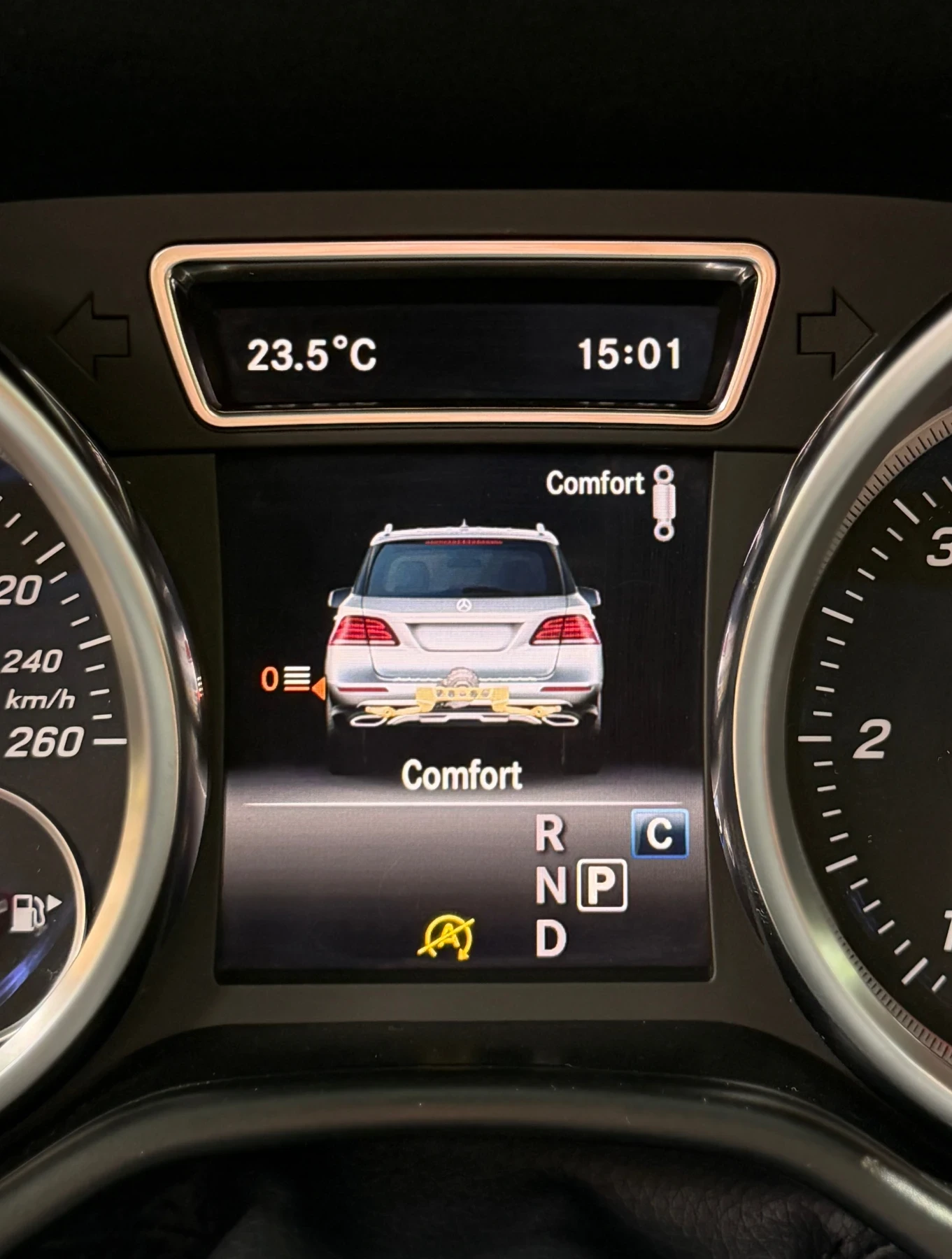 Mercedes-Benz GLE 350, снимка 11 - Автомобили и джипове - 56665379