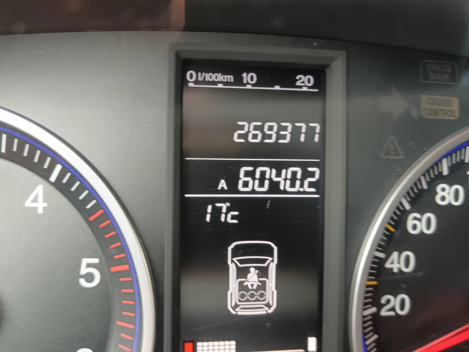 Honda Cr-v 2.2 i-CTDi 4x4, снимка 7 - Автомобили и джипове - 56729596